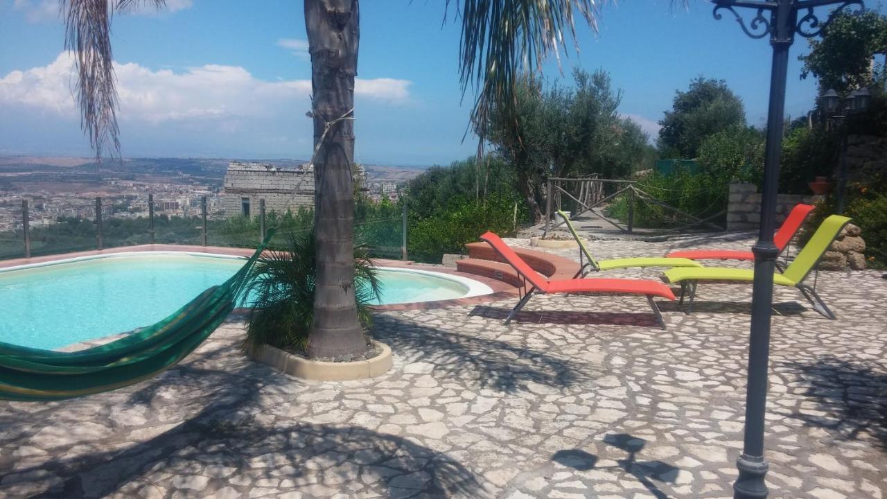 "La Casina Del Forno Con Piscina Fra Catania E Siracusa " Carlentini Exterior photo